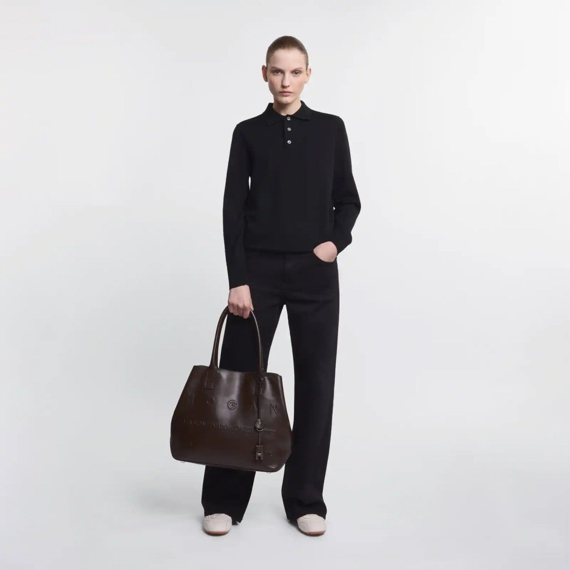 Hogan Spacious Palissandro Leather Tote With Embossed Branding