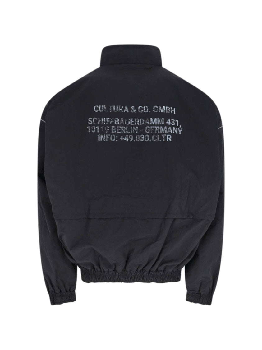 Cultura Minimalist Black Jacket With Fitted Silhouette