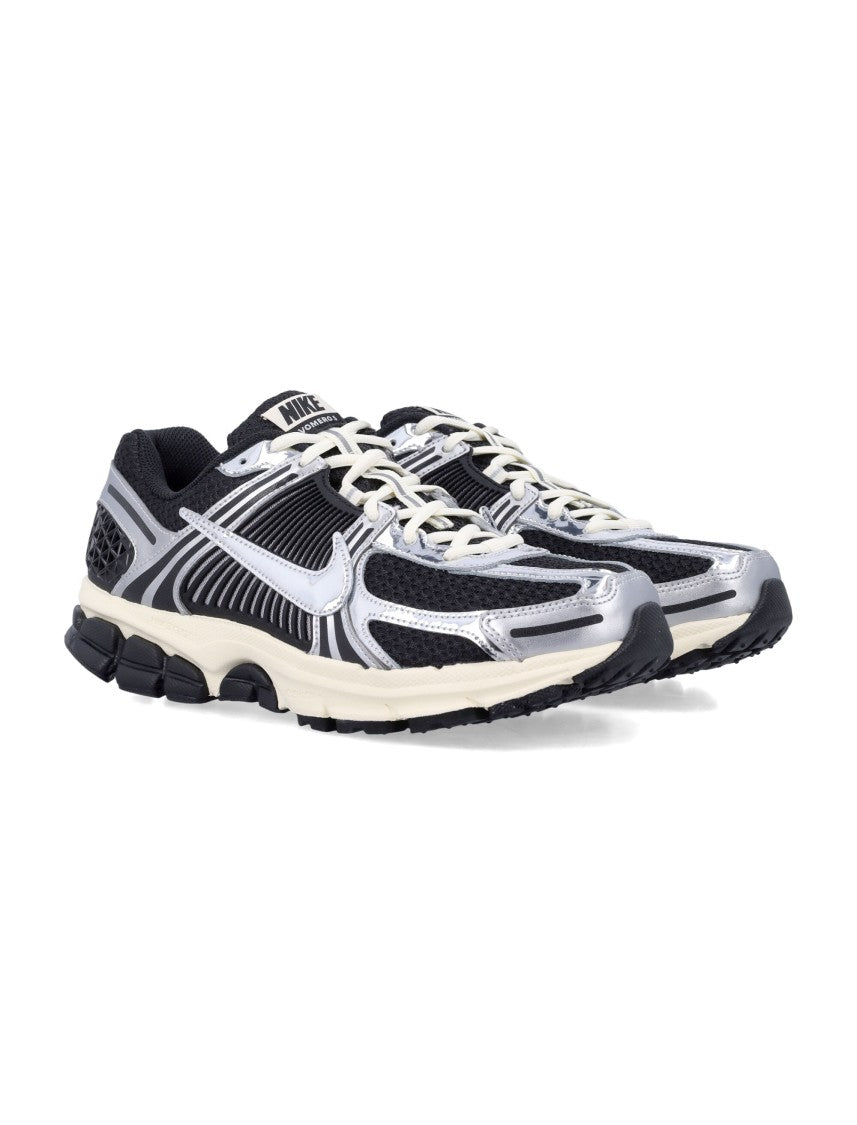 Nike Zoom Vomero 5 Leather Sneakers