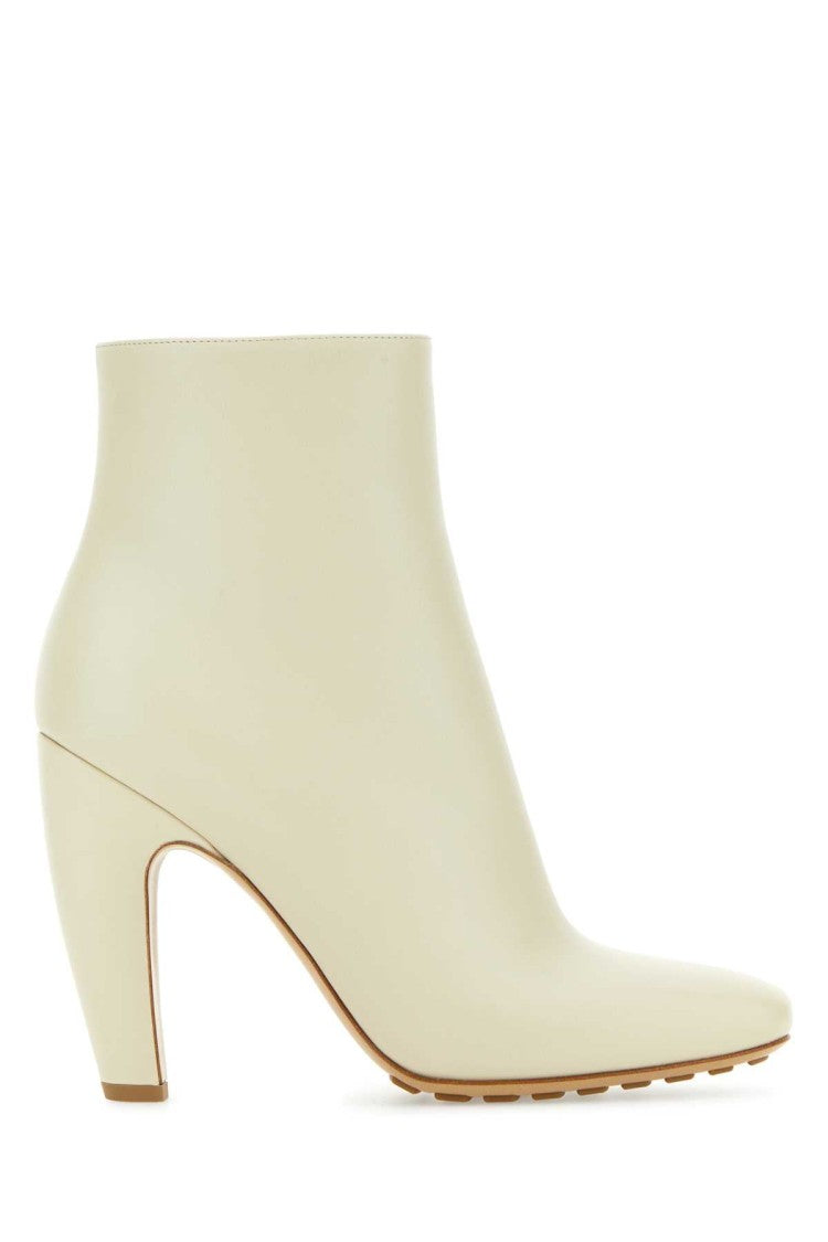 Bottega Veneta Ivory Leather Canalazzo Ankle Boots