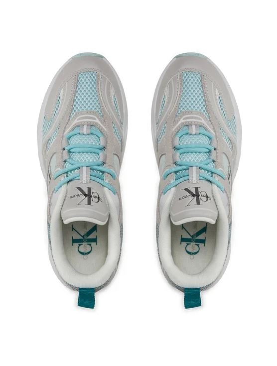 Calvin Klein Crisp White Sneakers With Modern Silhouette