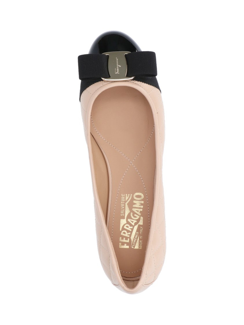 Ferragamo Varina Ballet Flats – Pink/Black