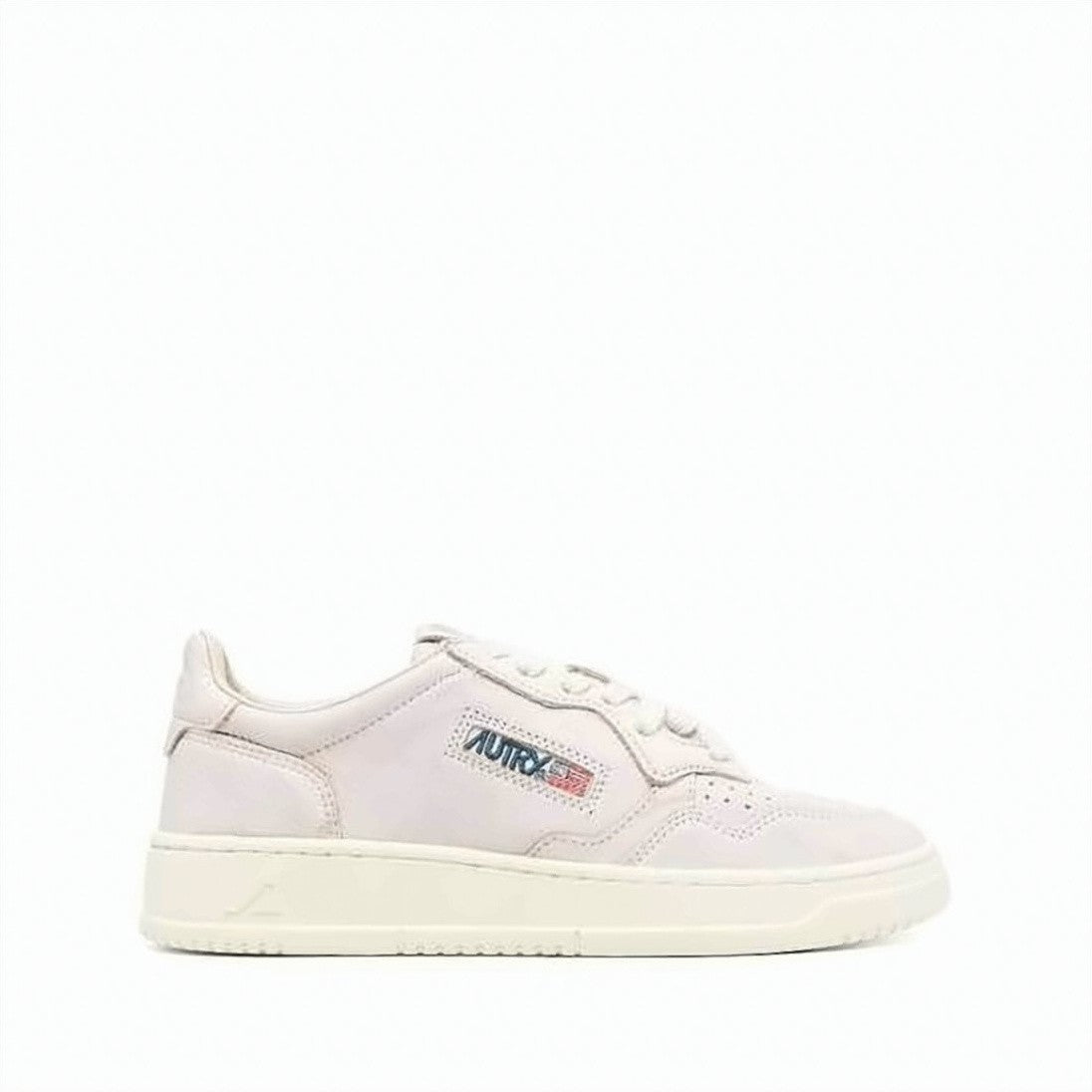 Autry Smooth Leather Low-Top Sneakers With Padded Collar