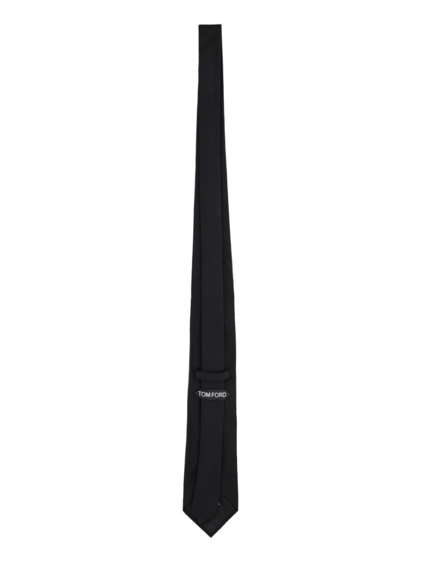 Tom Ford Narrow Pointed Tip Mulberry Silk Tie