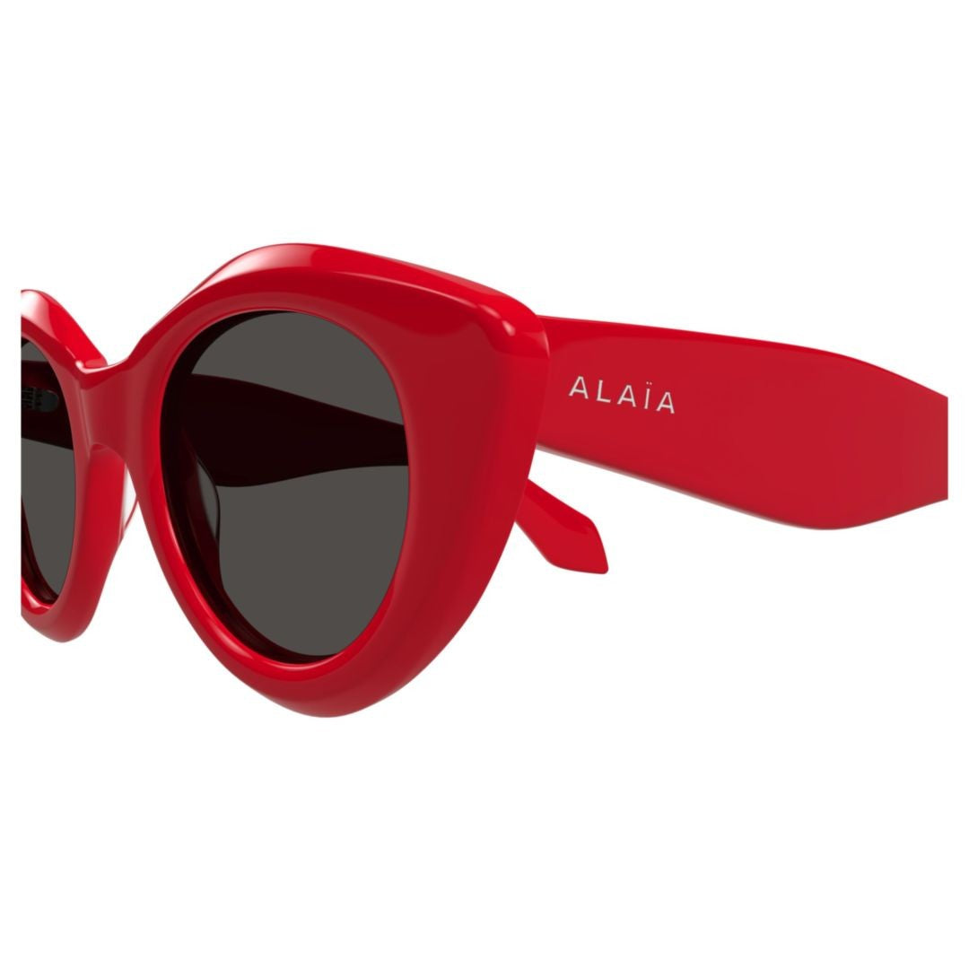 Azzedine Alaïa Aa0091s Bold Cat-Eye Sunglasses With Glossy Finish