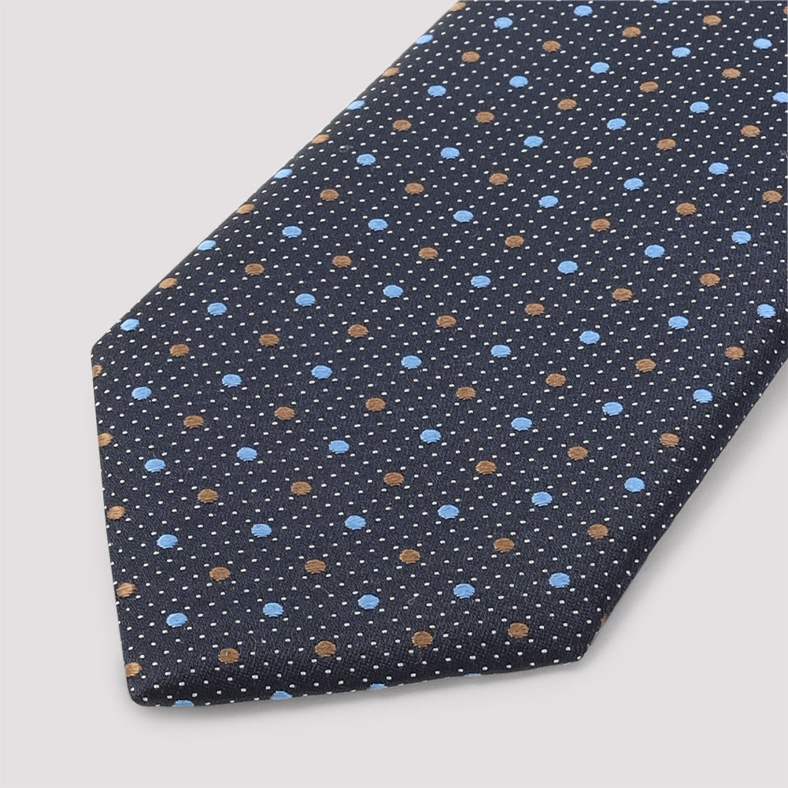 Giorgio Armani Slim Silk Tie With Patterned Design