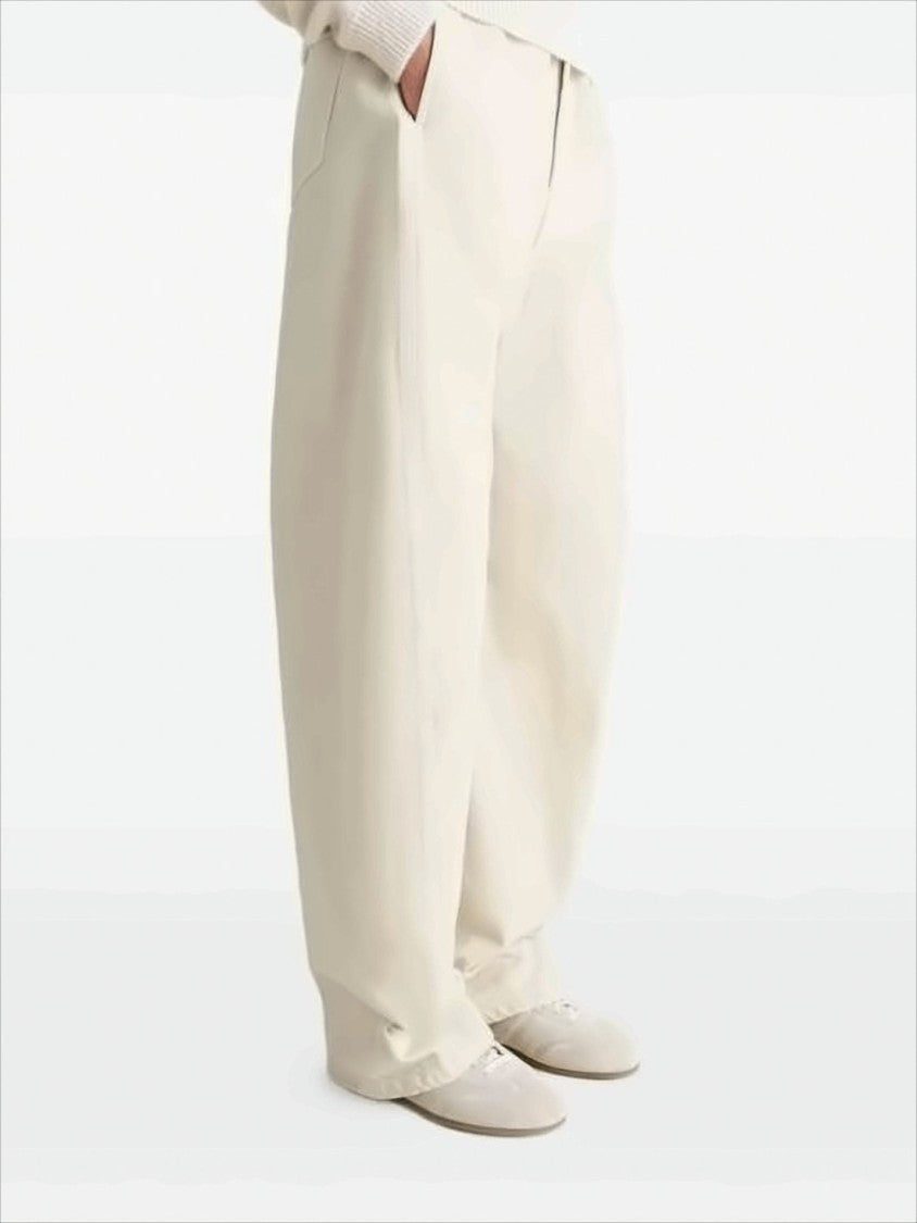 Lemaire Elegant Lamb Leather Mules With Rubber Sole