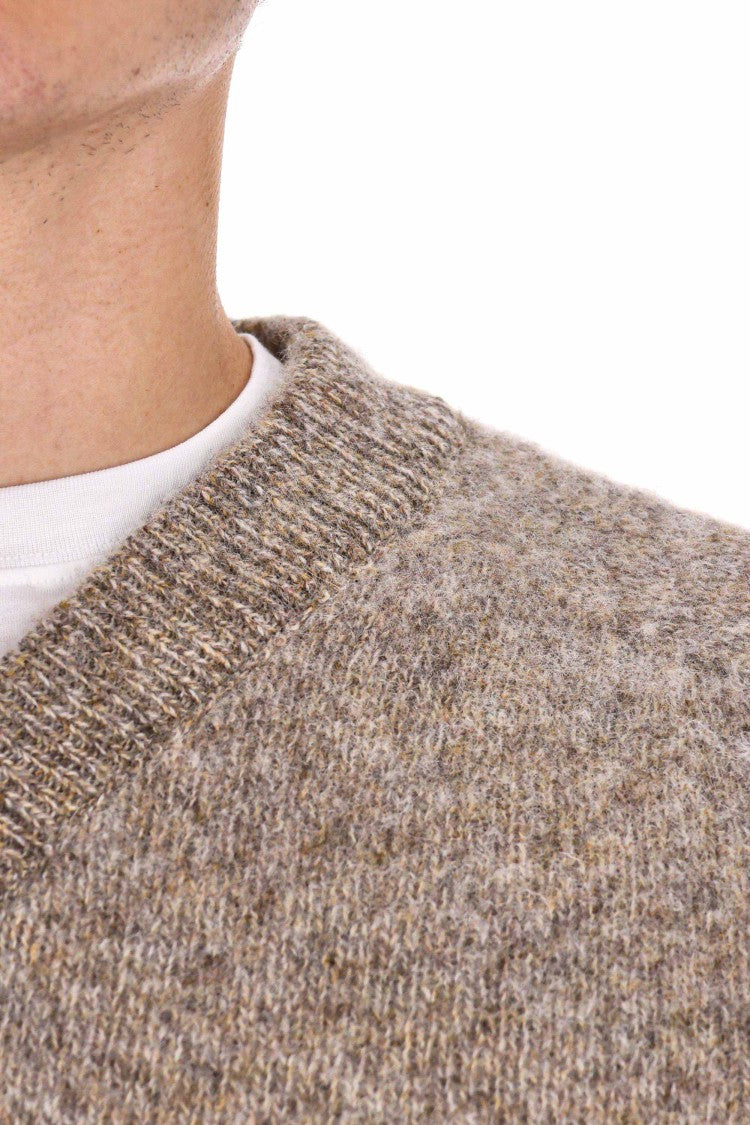 Howlin Shetland Boxy Fit Wool V-Neck Sweater