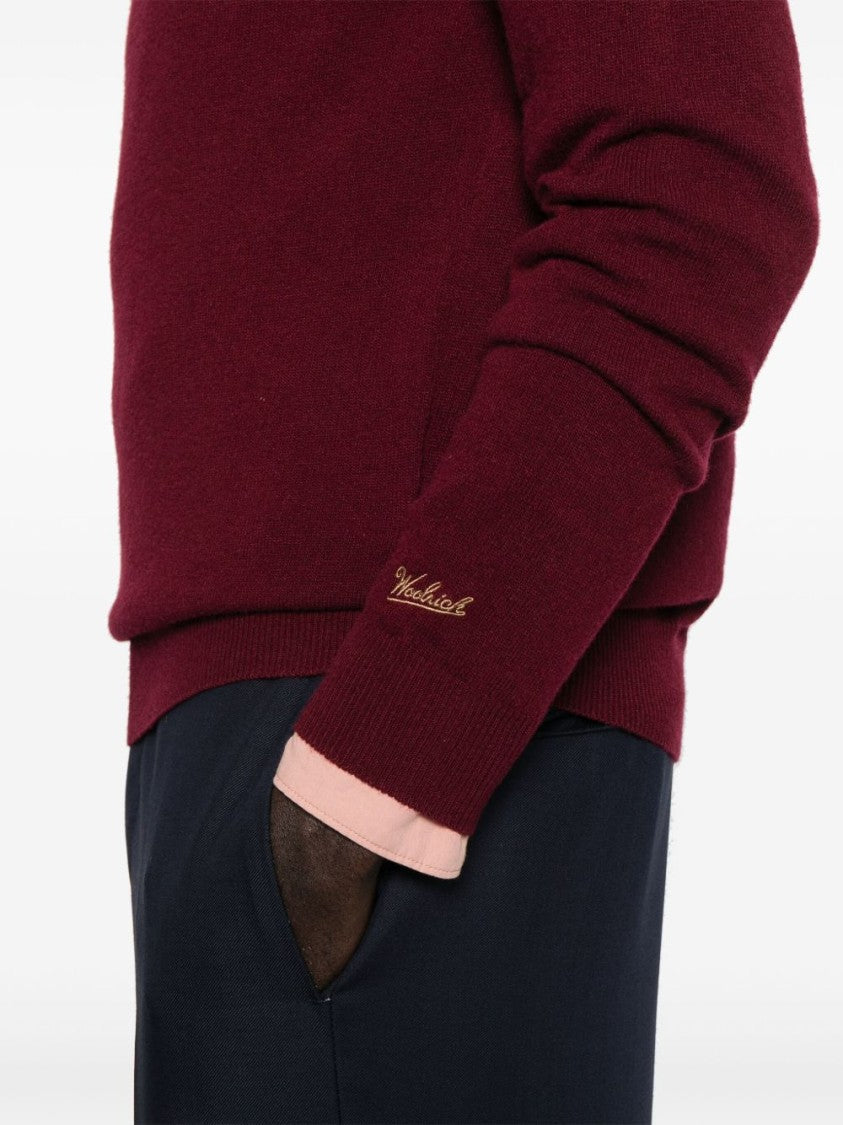 Woolrich Classic Crew Neck Wool Sweater In Deep Burgundy