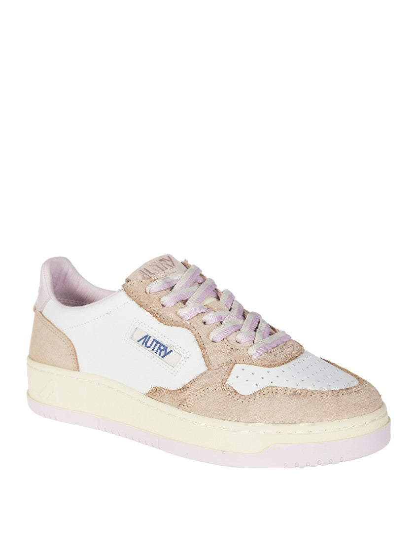 Autry White Medalist Low Wom Pink Sneakers