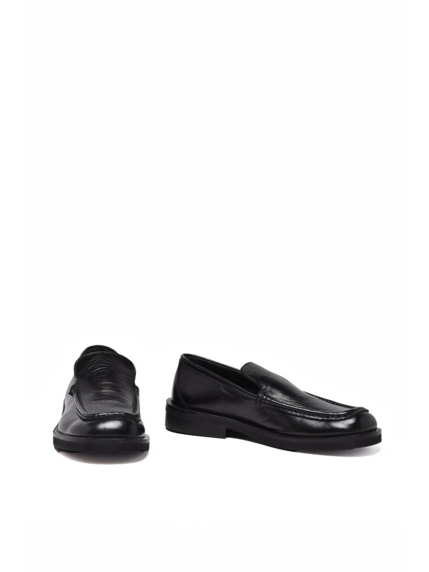 Poeve Black Leather Rounded Loafers