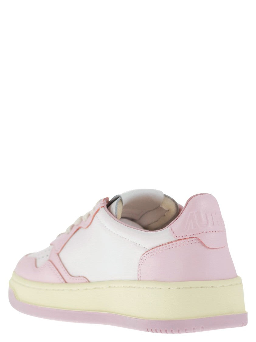 Autry Medalist Low - Two-Tone Leather Sneakers