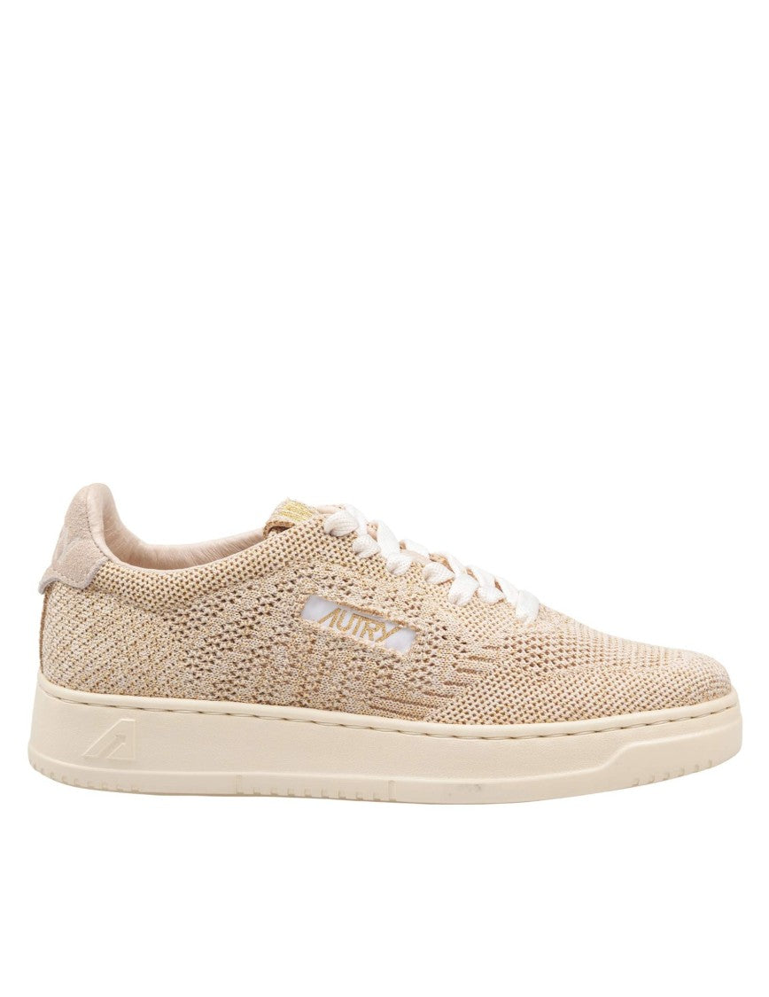Autry Easeknit Low Knit Sneakers In Sand And Gold