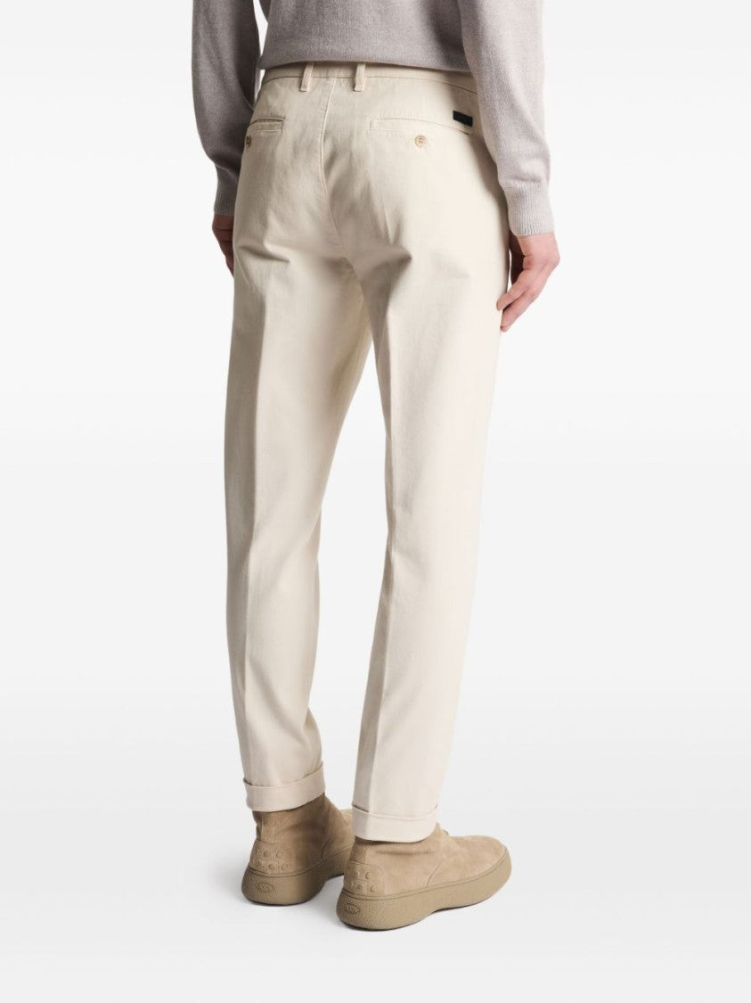 Fay Cream Capri Model Pants