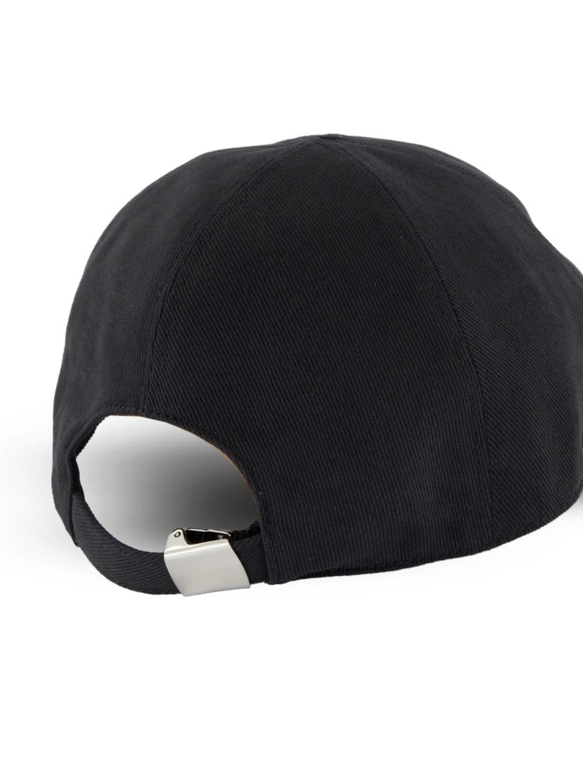 Gucci Black Baseball Cap With Curved Brim And Embellished Logo