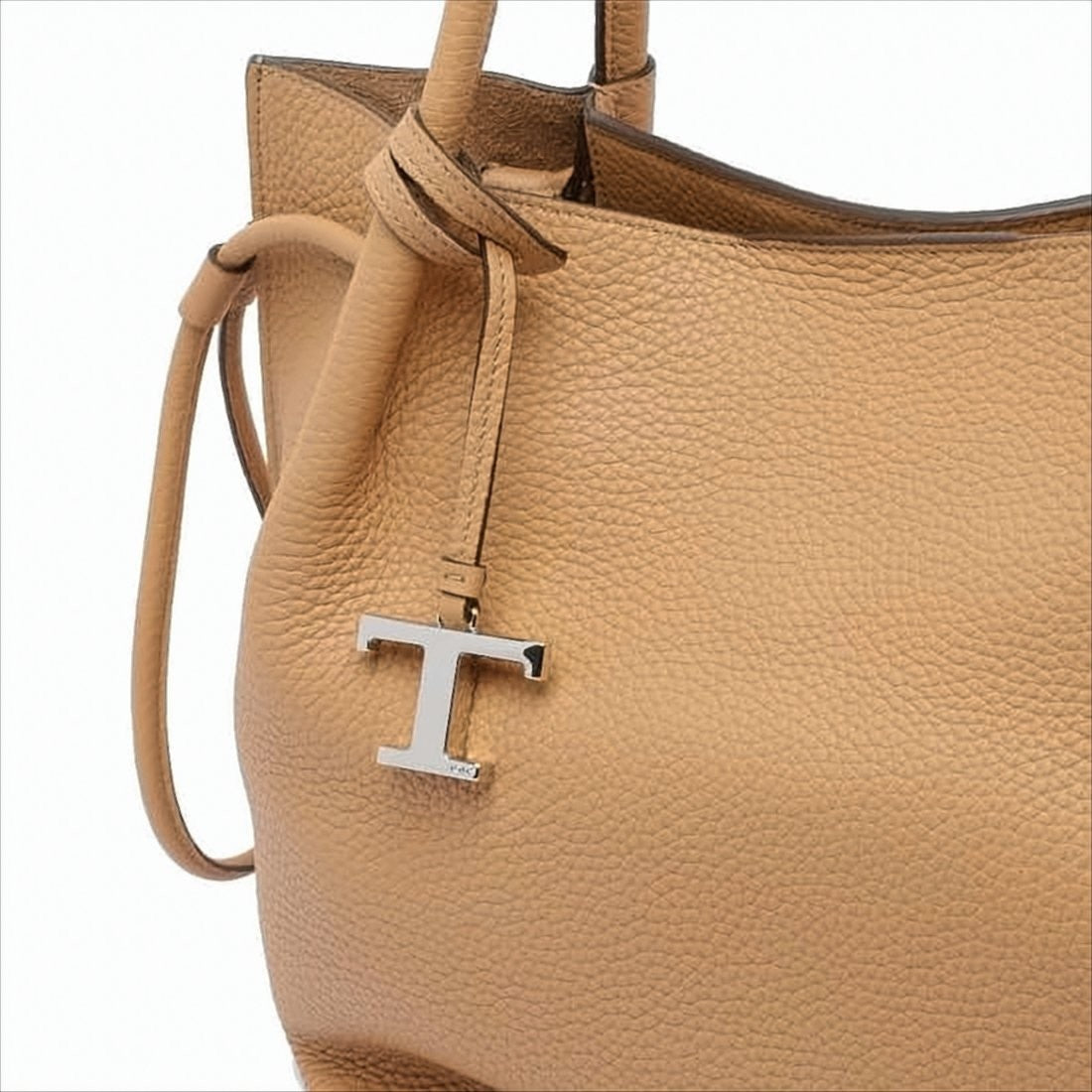 Tod's Textured Leather Shoulder Bag With Refined Metallic Charm