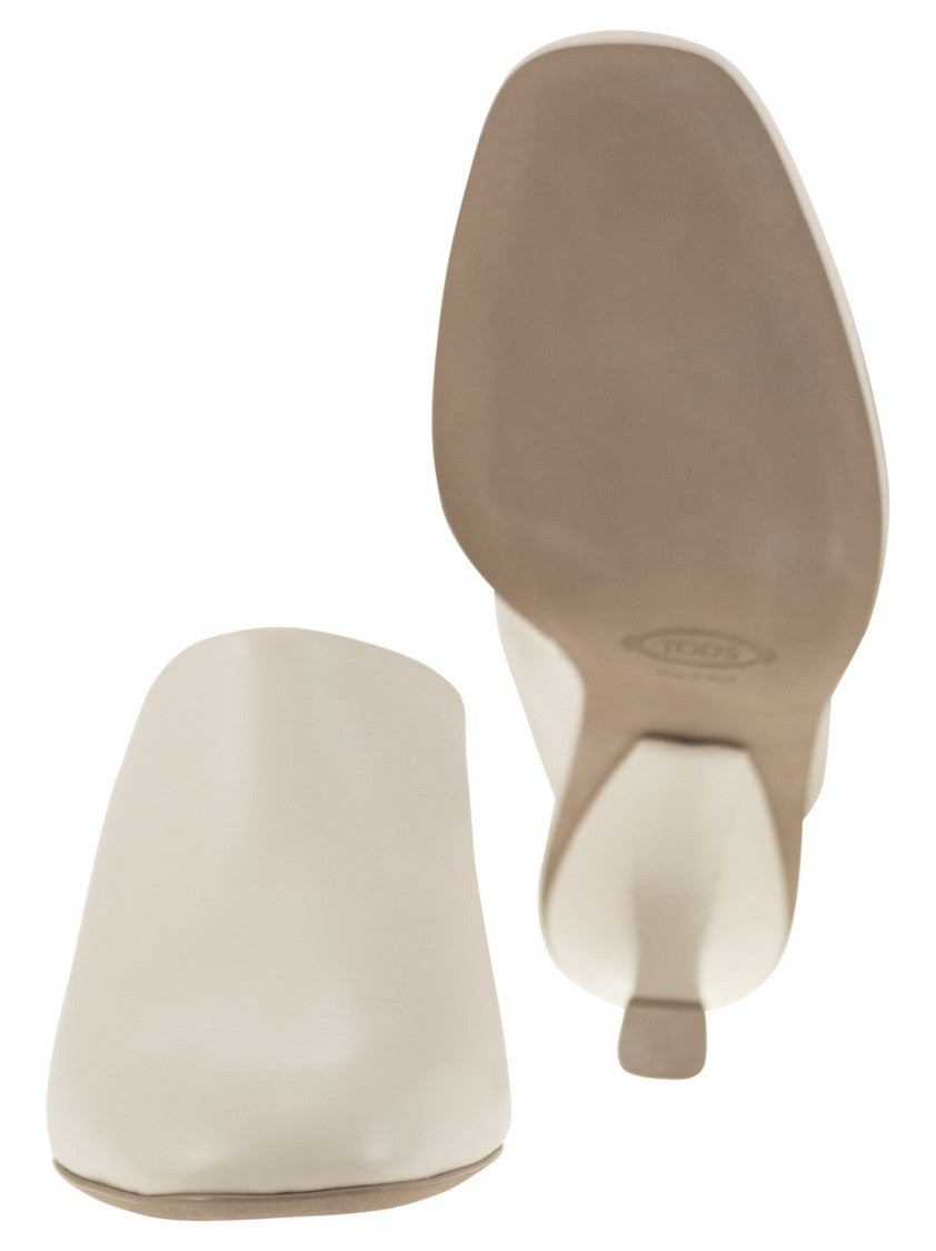 Tod's Fine Smooth Leather Sabot With Narrow Heel