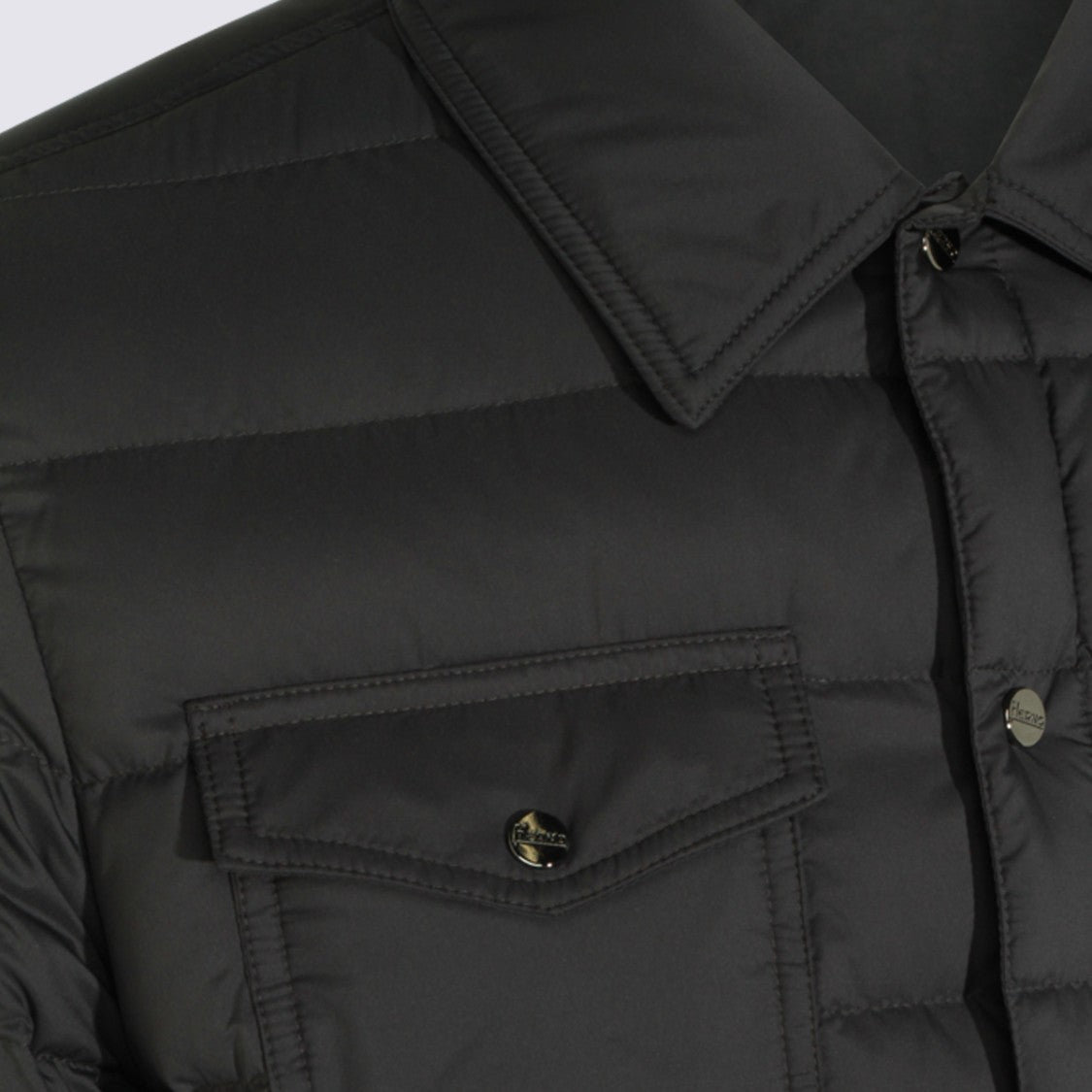 Herno Minimalist Black Puffer Jacket With Quilted Padding