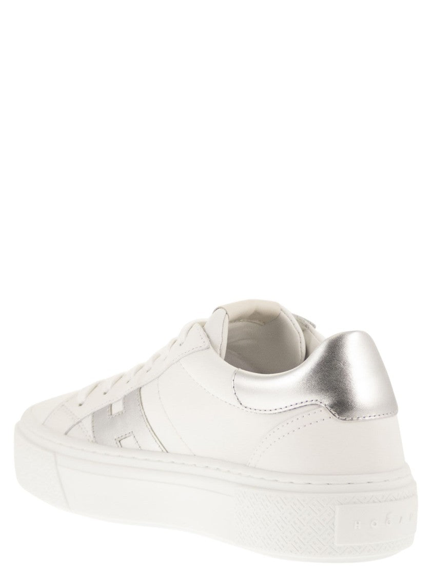 Hogan Skate-Inspired Trainers With Sole