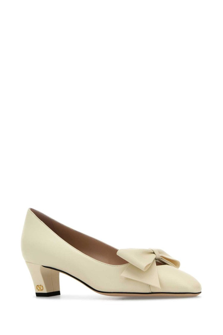 Valentino Garavani Ivory Leather Bowow Pumps