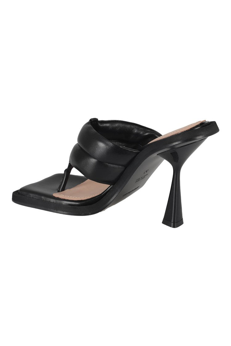Andreâdamo Square Toe Padded Thong Mules In Black Leather