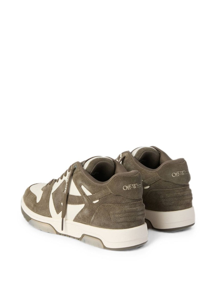 Off-White Low-Top Sneakers With Distinctive Arrow Motif And Smooth Panels