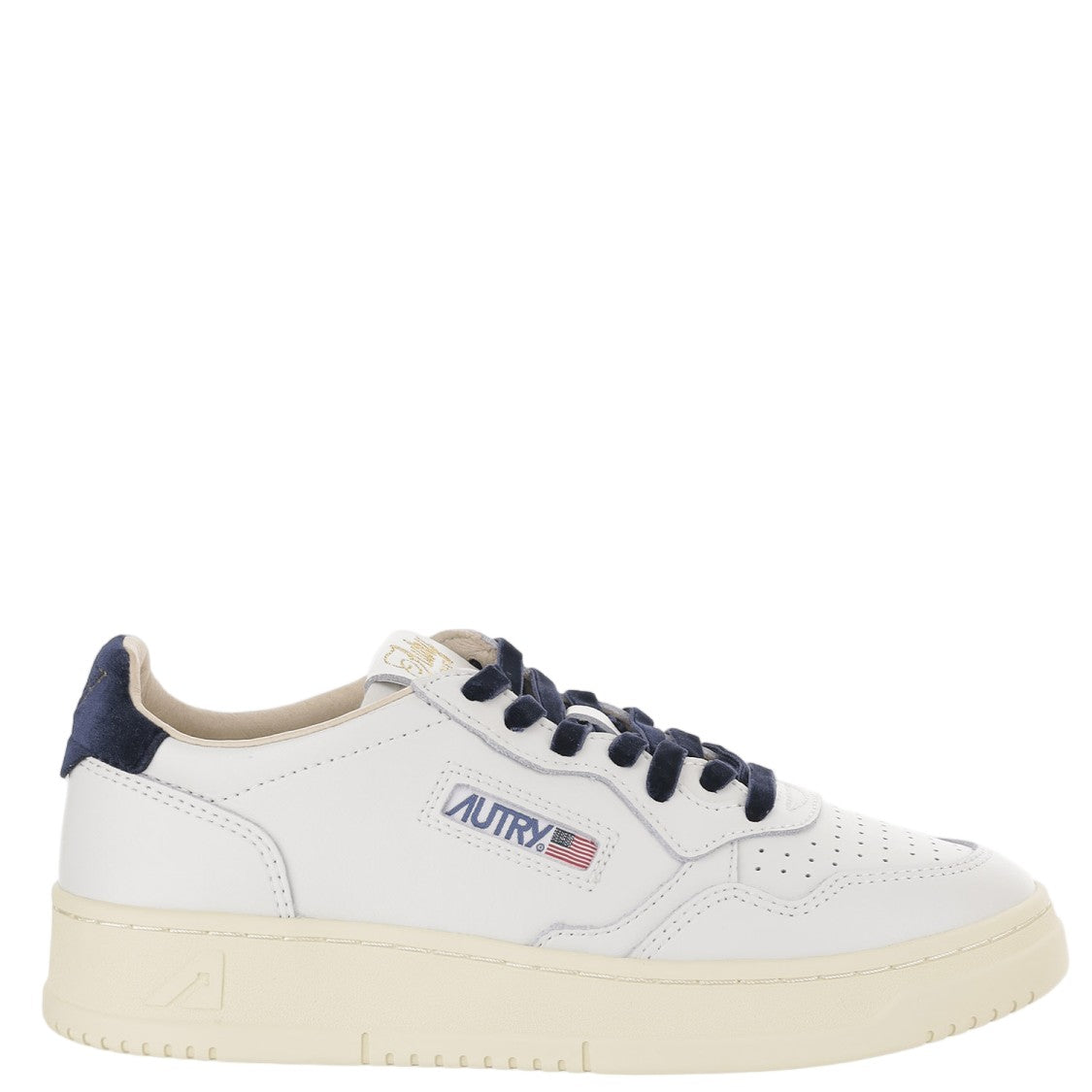 Autry Medalist Low Leather Sneakers With Velvet Lacing