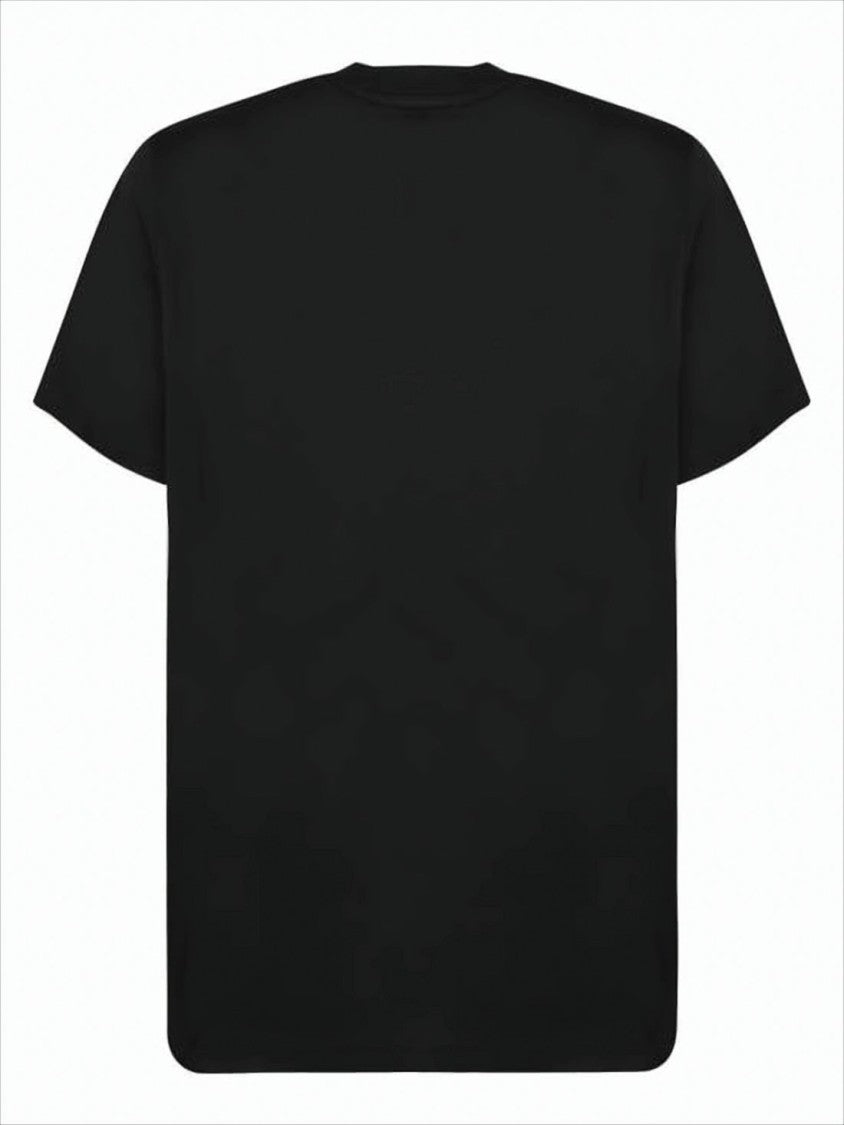 Moncler Short-Sleeve Black T-Shirt With Logo Emblem And Relaxed Fit