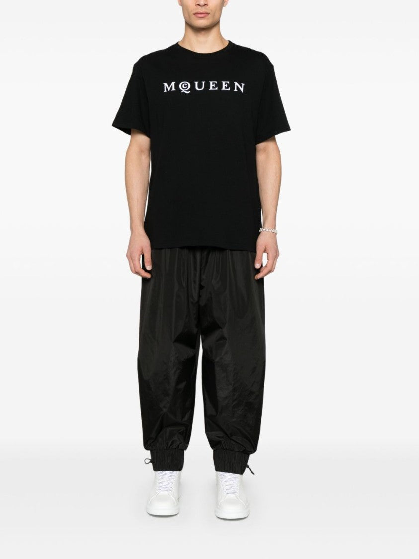Alexander Mcqueen Crew Neck Logo T-Shirt In Soft Cotton Jersey