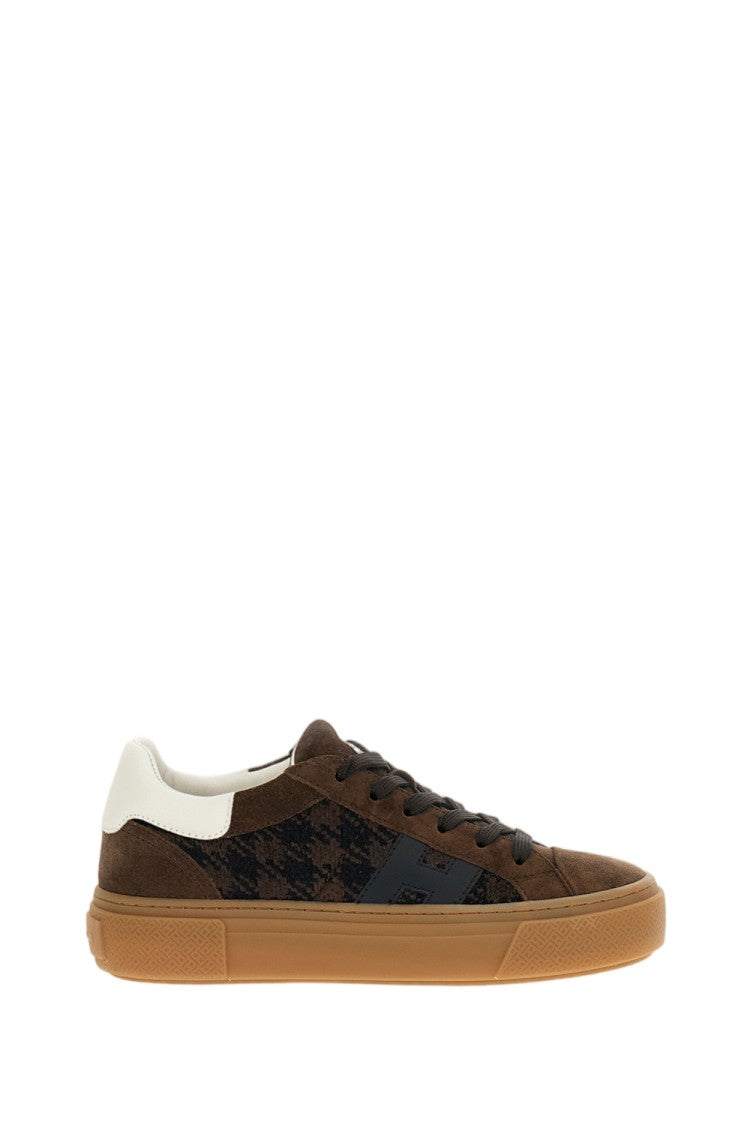 Hogan Skater-Inspired Low-Top Sneakers With Memory Foam Insole