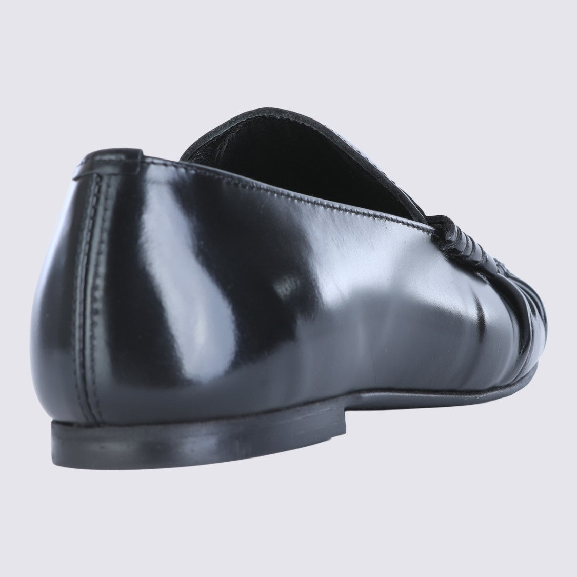 Alohas Glossy Mule Flats With Moccasin Design