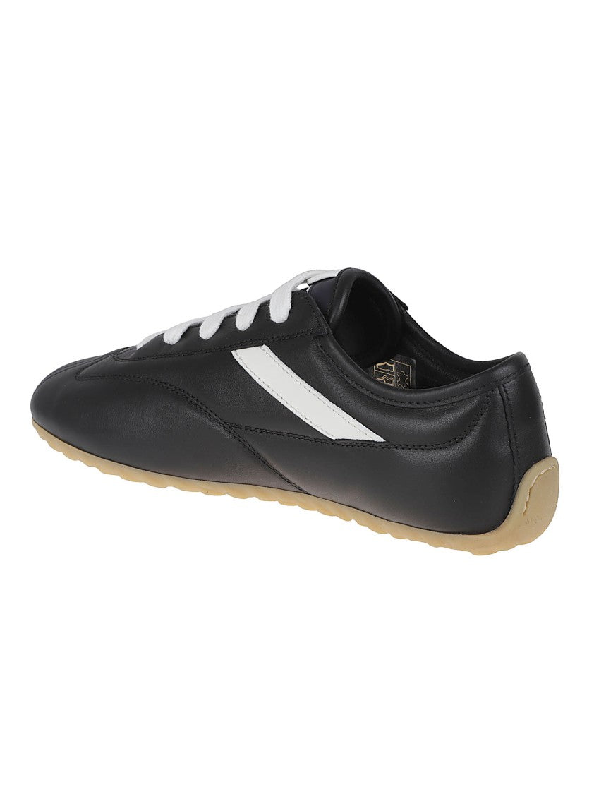 Alexander Mcqueen Rounded Toe Black Nappa Leather Sneakers With Iconic Logo Detail