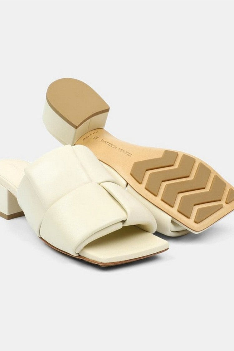 Bottega Veneta Beige Leather Knotted Slide Sandal