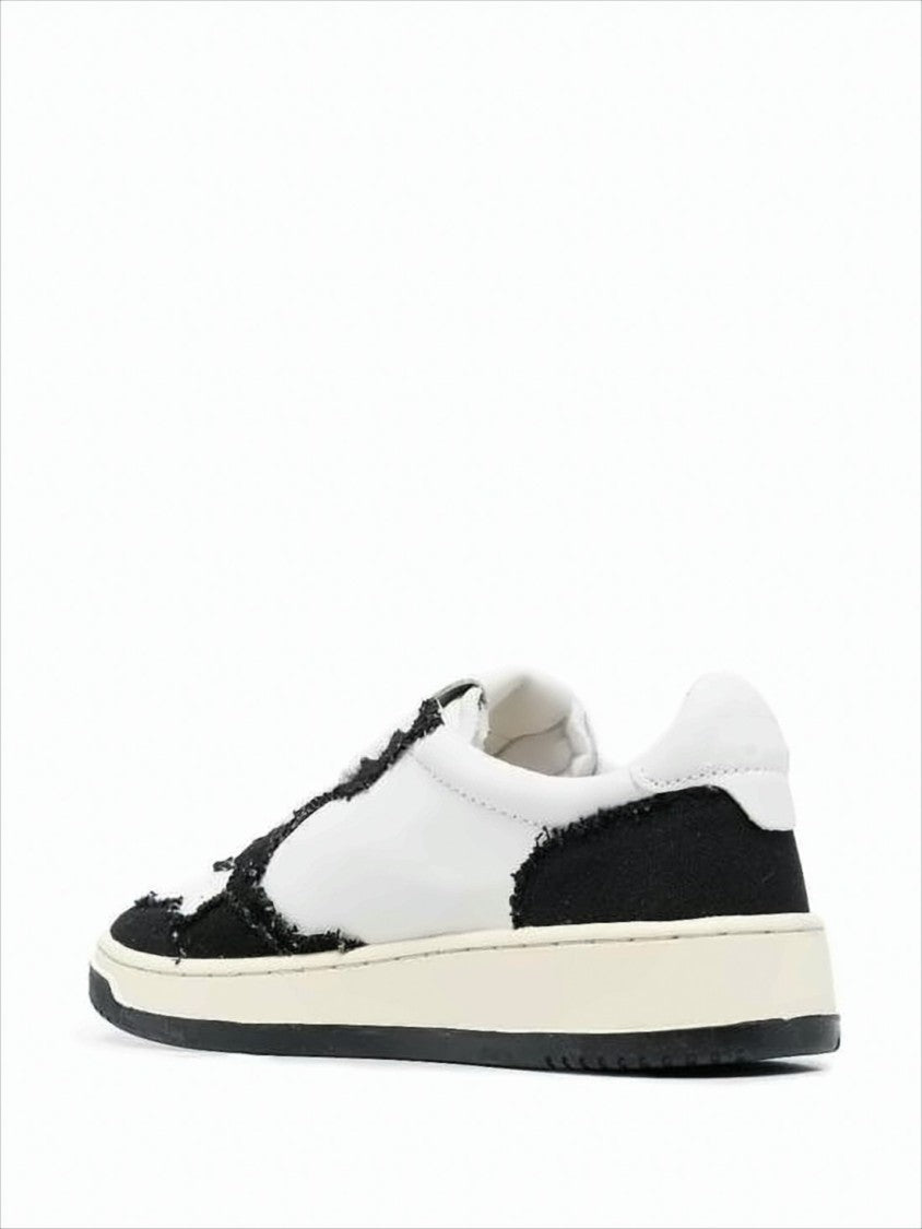 Autry Low-Top Sneakers With Textured Panels And Classic Silhouette