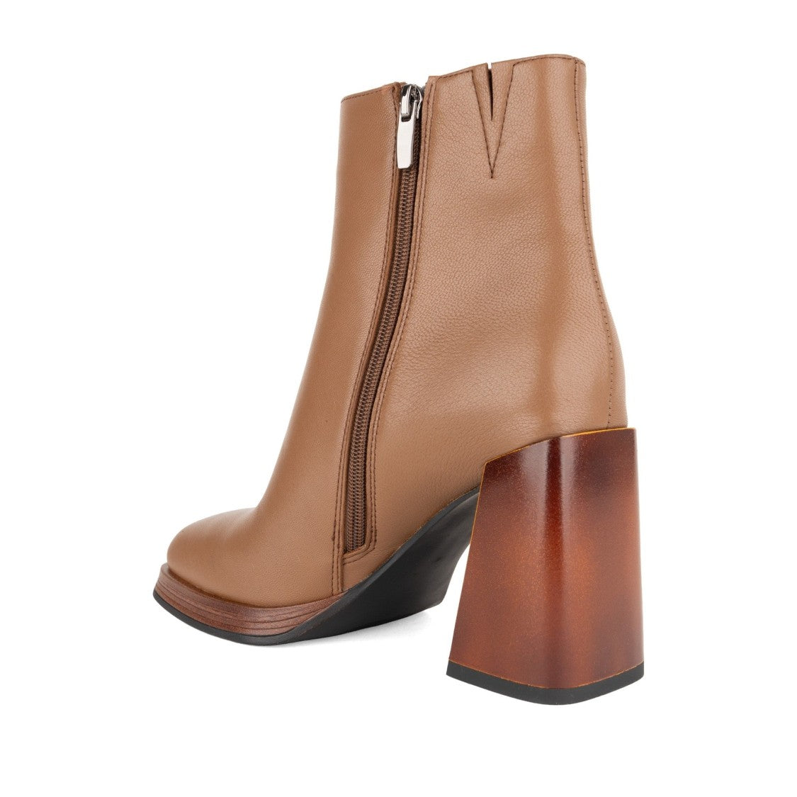 Linda Baumann Beige Smooth Leather Side Zipper Block Heel Boots