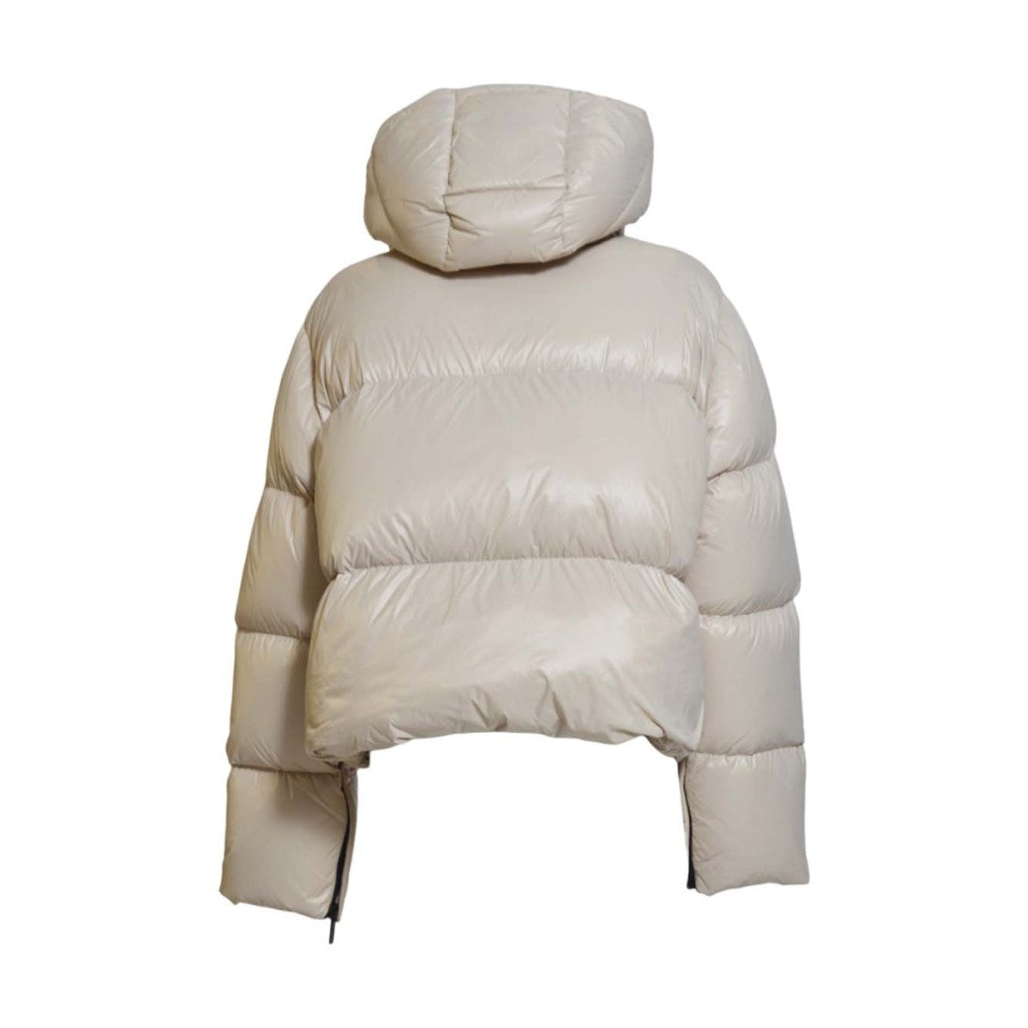 Solotre Tailored Short Beige Coat With Classic Silhouette