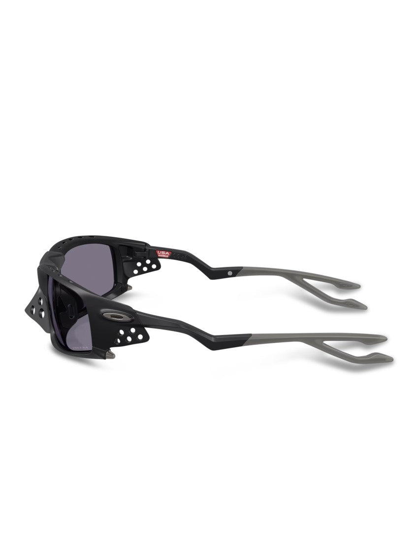 Oakley Ventilated Secure Fit Sunglasses