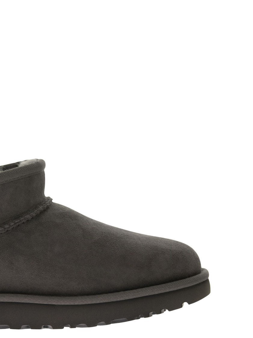 Ugg Classic Ultra Mini - Sheepskin Boot