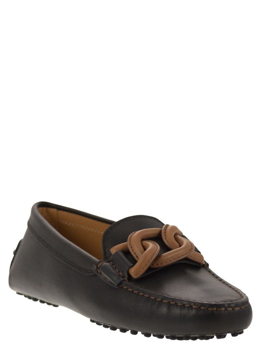 Tod's Moccasin With Leather Chain