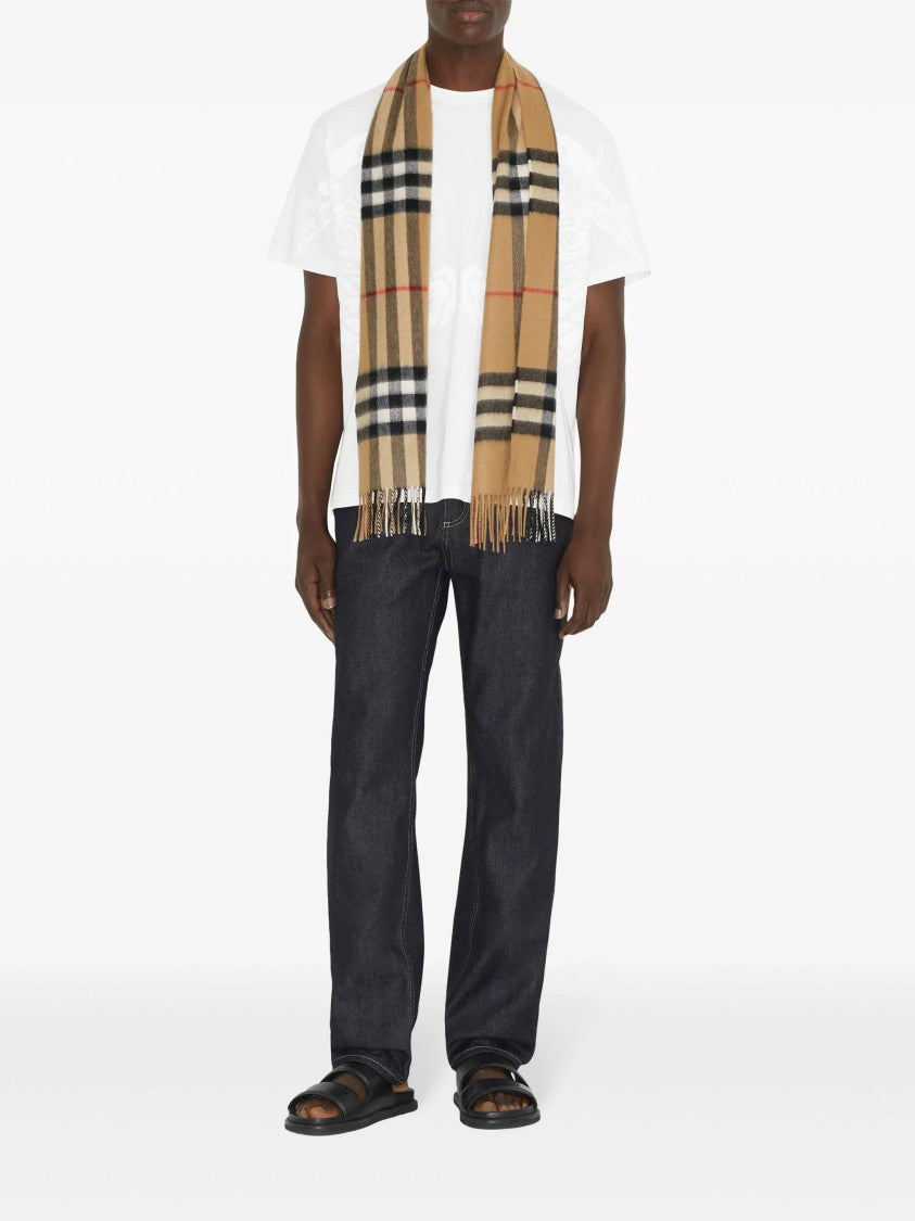 Burberry Camel Sciarpa In Cashmere Scarf
