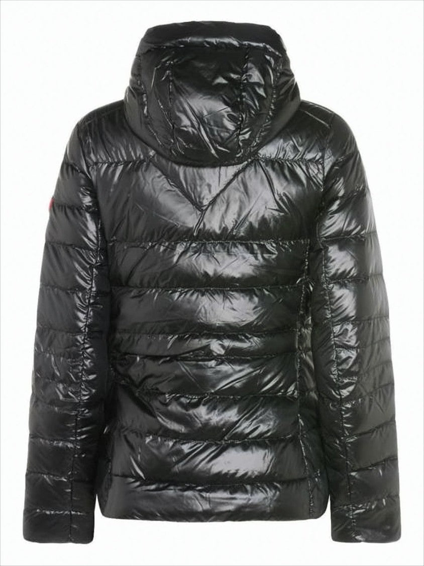 Canada Goose Fitted Black Down Jacket With Quilted Design