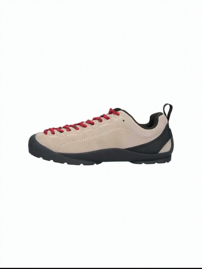 Keen Low-Profile Beige Suede Sneakers With Vibrant Red Laces
