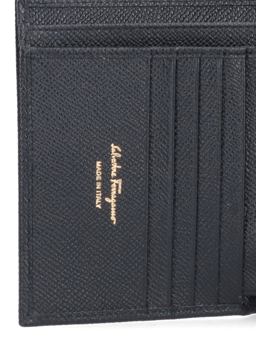 Ferragamo Small Gancini Wallet – Black