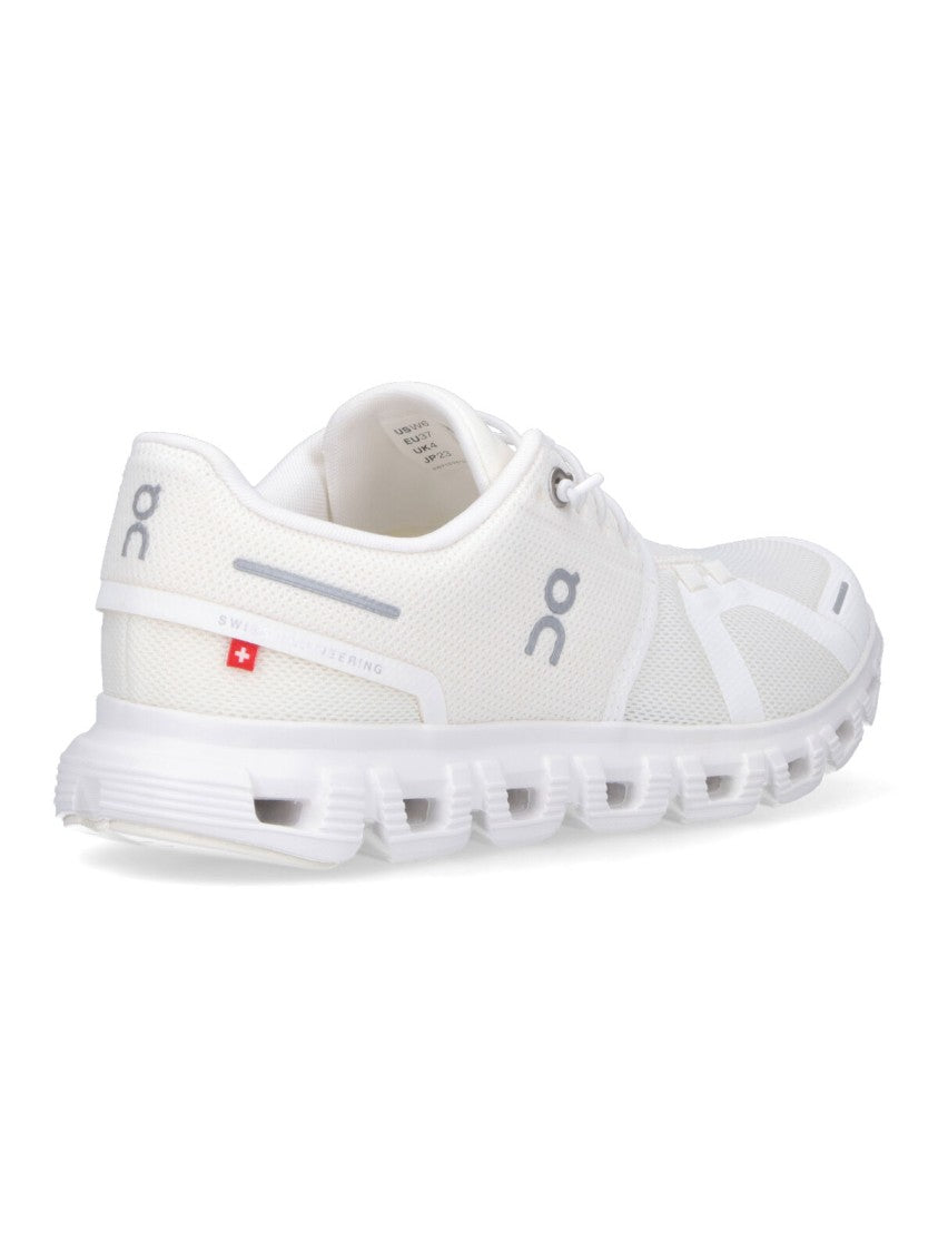 On Cloud 6 Sneakers With Rounded Toe And Textured Sole