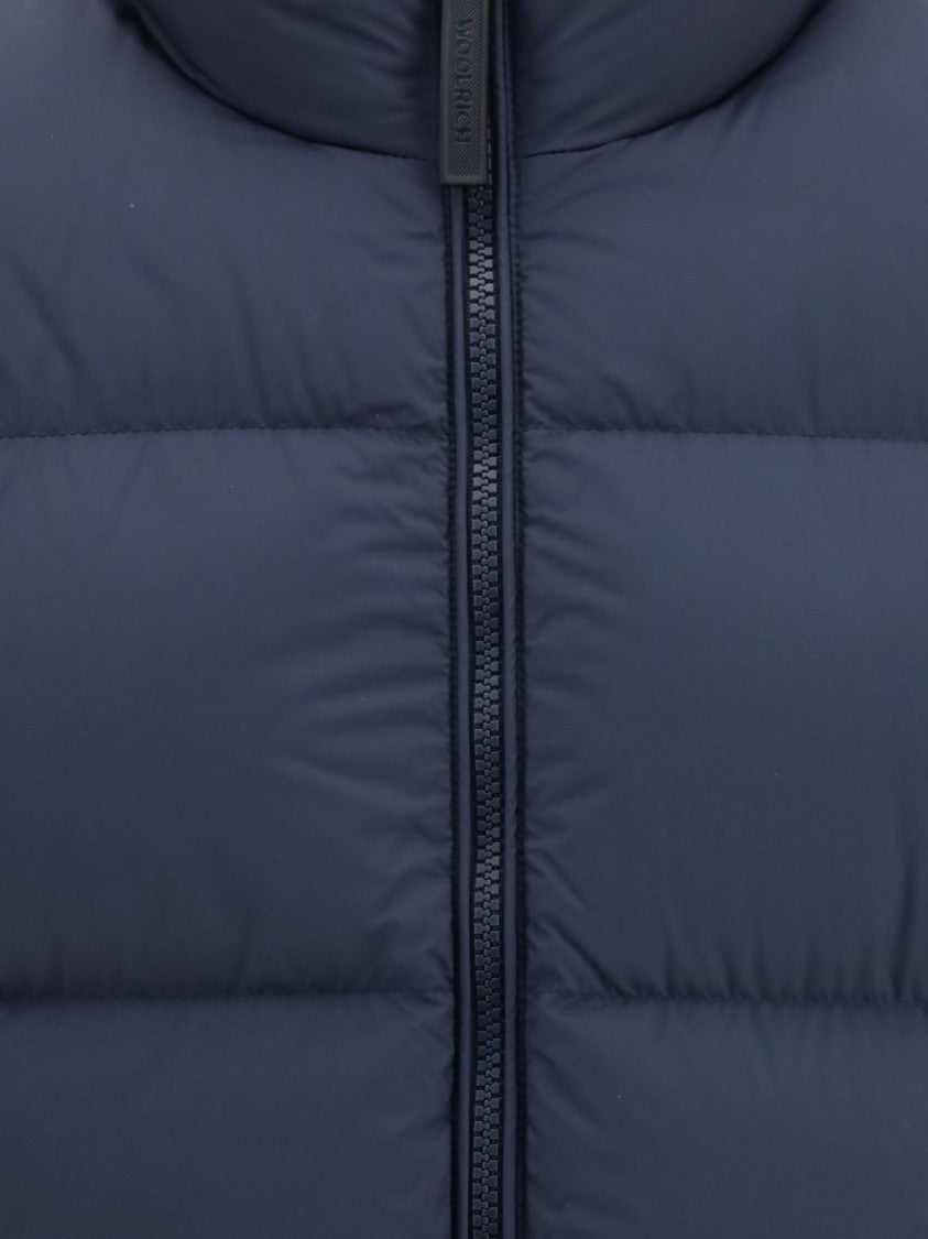 Woolrich Puffer Jacket With Horizontal Quilting And High Collar