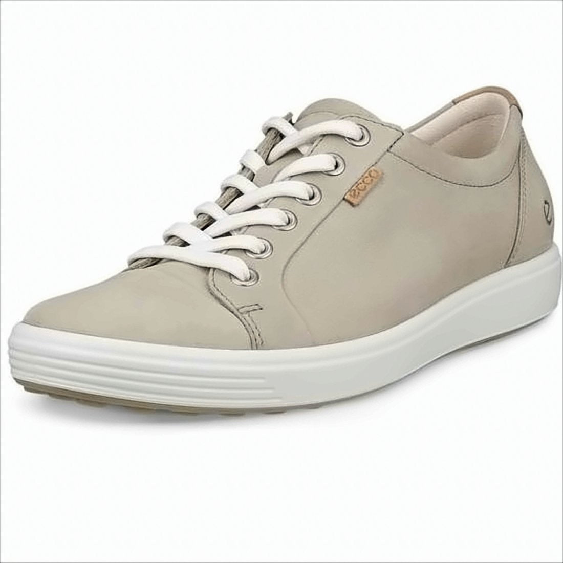 Ecco Minimalist Leather Sneakers With Textured Grip