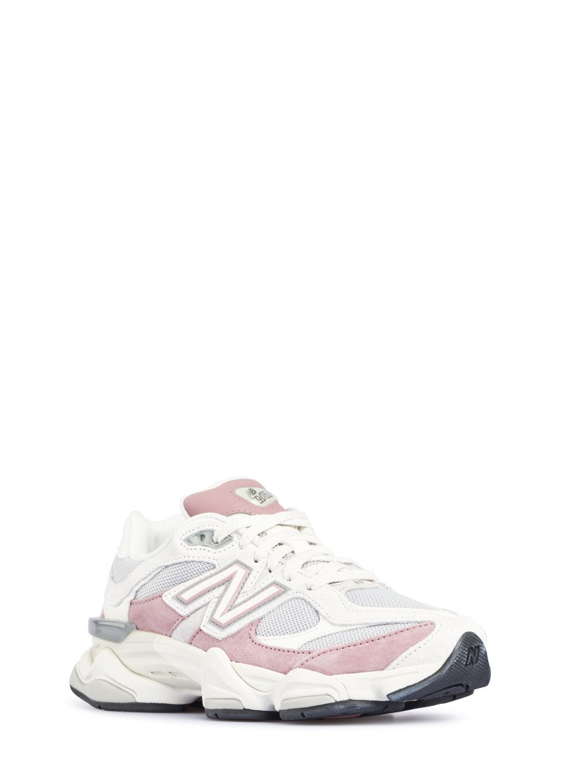 New Balance Layered White Sneakers With Pigskin And Mesh Design