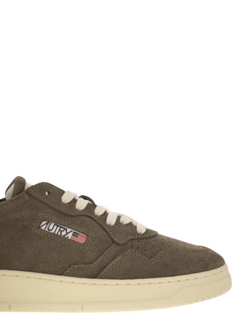 Autry Medalist Low - Suede Sneakers
