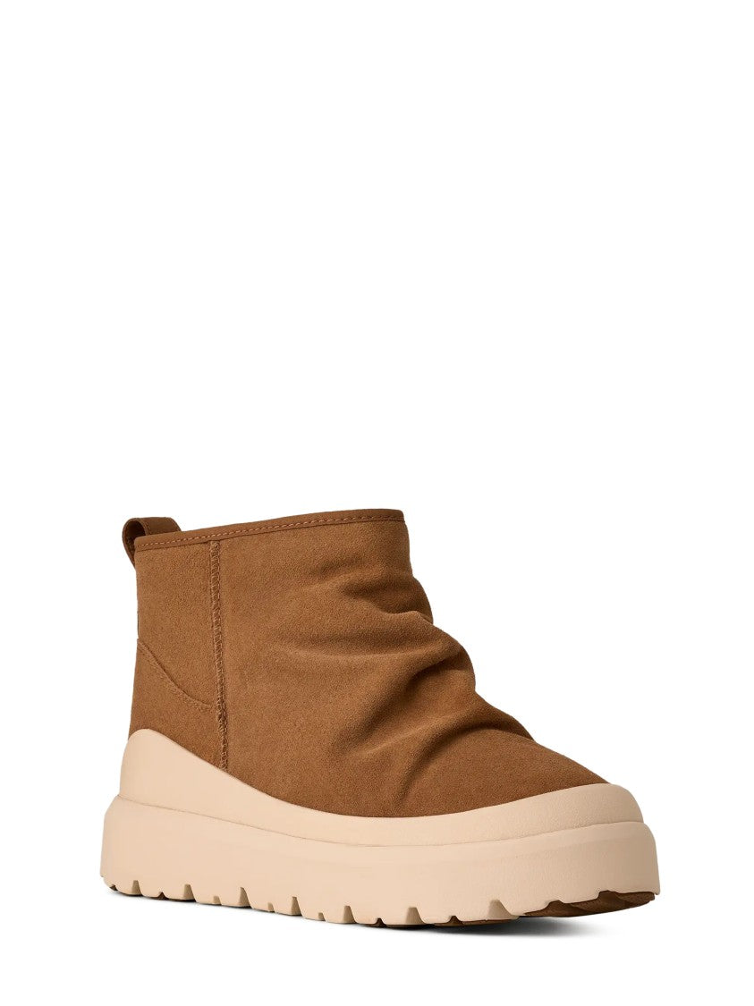 Ugg Mid-Height Ruched Leather Boots With Sole