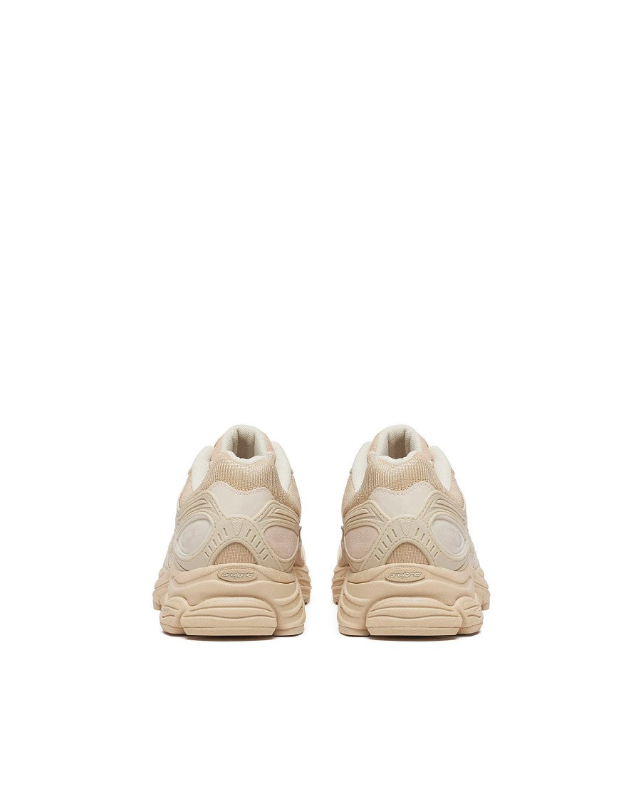 Saucony Progrid Omni 9 Og Sneakers In Summer Sand